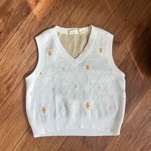 Levi’s Cream Knit Sweater Vest with Floral Details